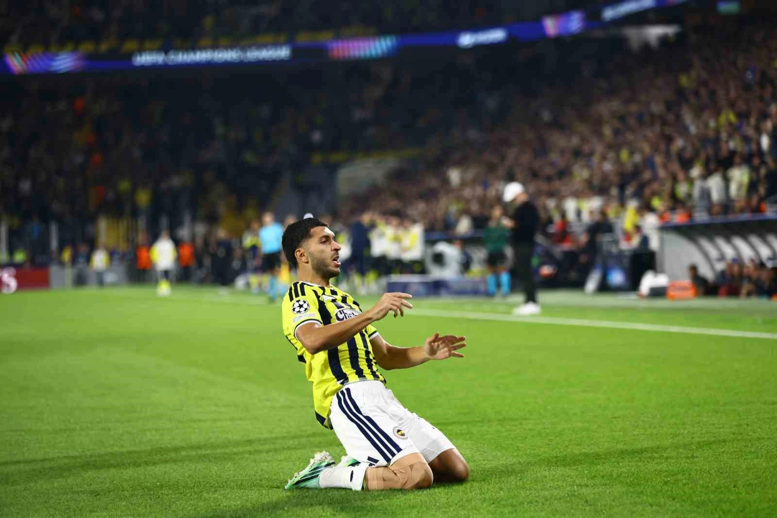 Oğuz Aydın, Fenerbahçe Formasıyla Şampiyonlar Ligi’ndeki İlk Golünü Attı
