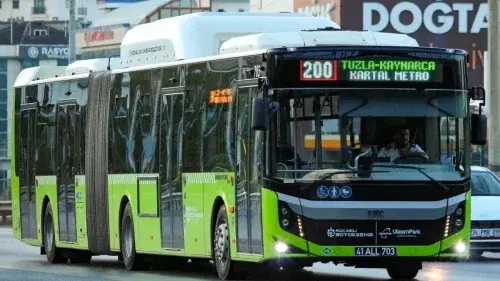 Hat 200 Saatleri, Durakları ve 2026 Güncel Ücret Tarifesi (İzmit – Gebze – Kartal)