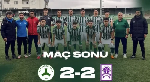 GEBZE BEYLİKBAĞISPOR VE GÜZİDE GEBZESPOR U16 DERBİSİNDE PUANLAR PAYLAŞILDI