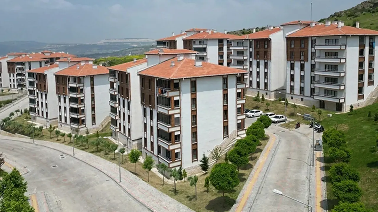 1195 KONUT İÇİN İHALE TARİHİ BELLİ OLDU TOKİ’DEN KARTEPE’YE YENİ PROJE